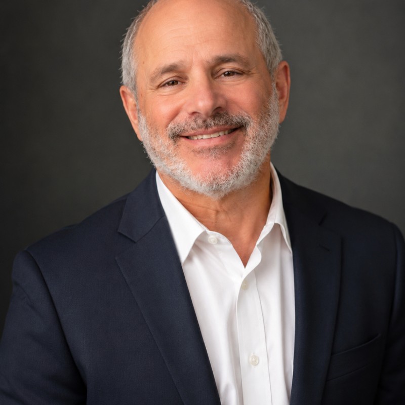 Portrait of Steven Serber